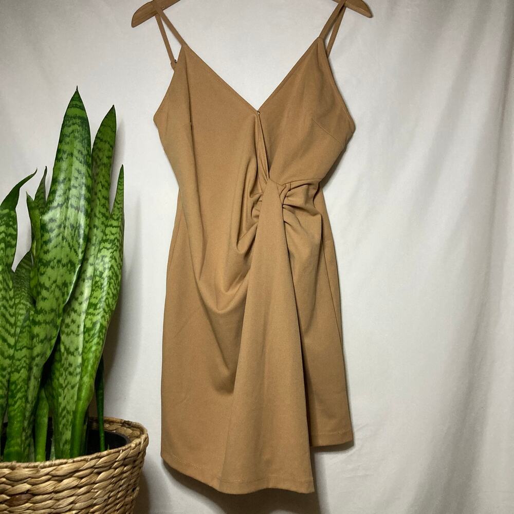 Love Tree| Juniors tan chic mini party cocktail wrap dress NWT